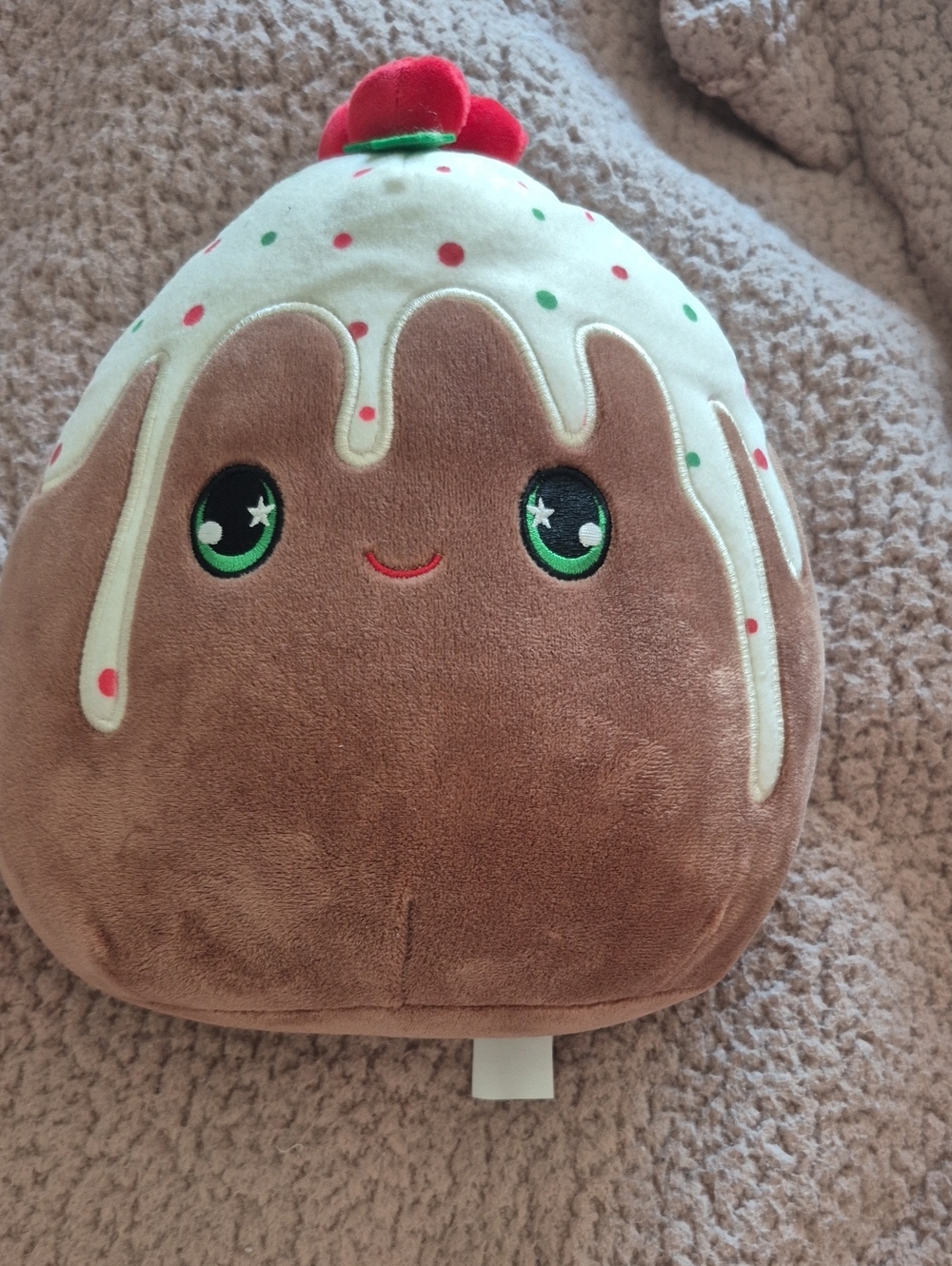 Kawaii Brown Dessert Plush with Green Eyes & Cream Icing ❗️ Scented ❗️
